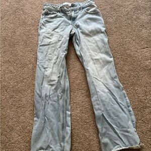 Hollister Light Wash Women's Baggy Jeans